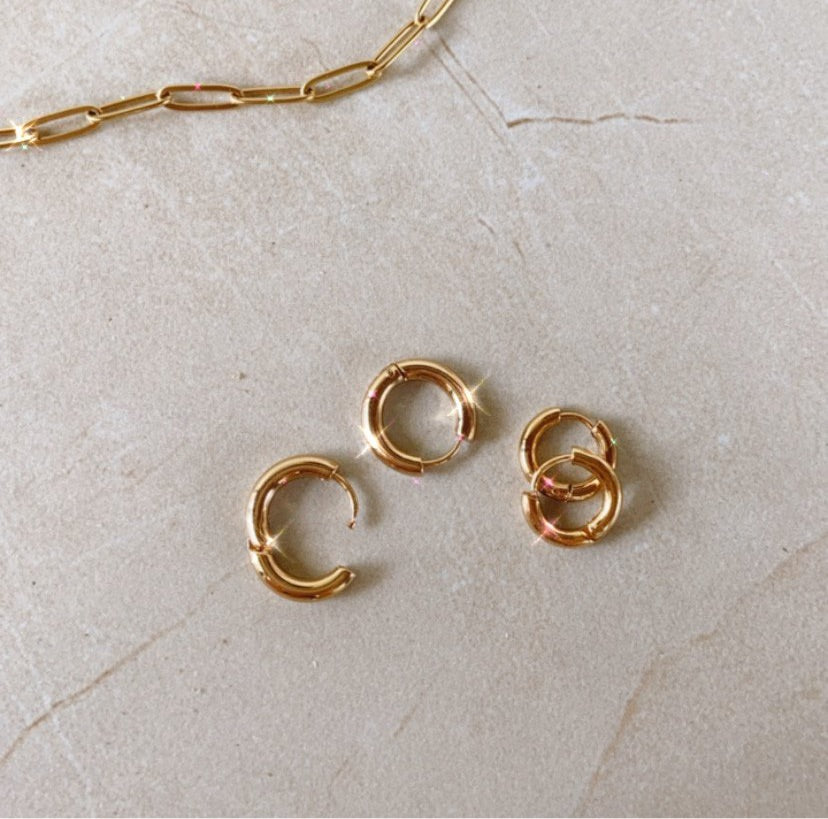 Bold Seamless Ear Hugger Hoop Earrings pulserasbykim