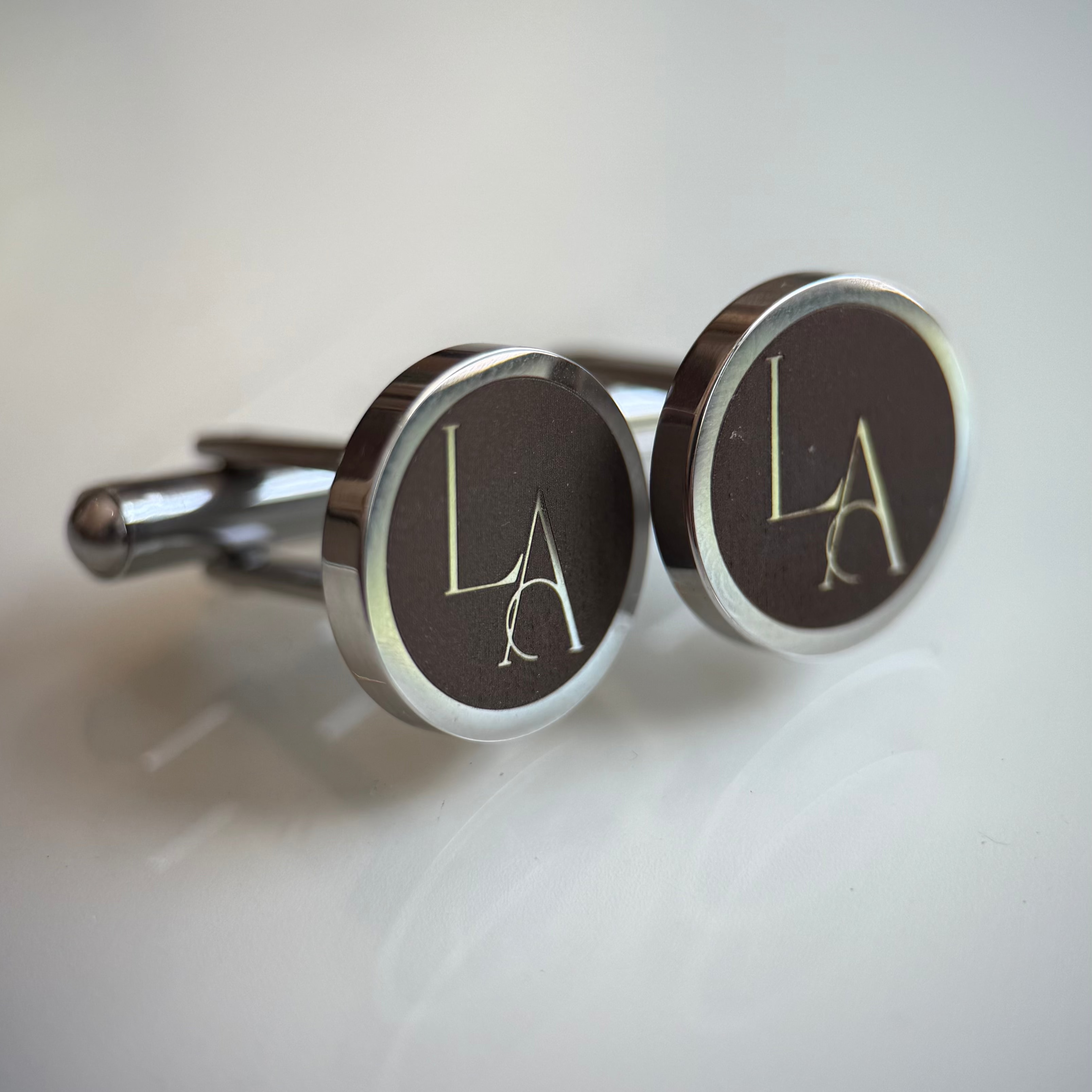 Reverse Engraved Round Cufflinks in Silver