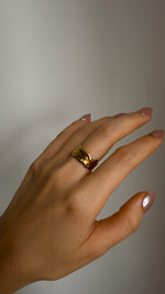 Load image into Gallery viewer, Fluid Gold Filled Ring : Ripple
