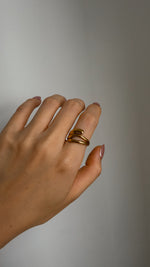 Load image into Gallery viewer, Fluid Gold Filled Ring : Current
