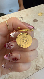 Load image into Gallery viewer, Lazer Engraved Memorial Pendant Pin - LINE ART

