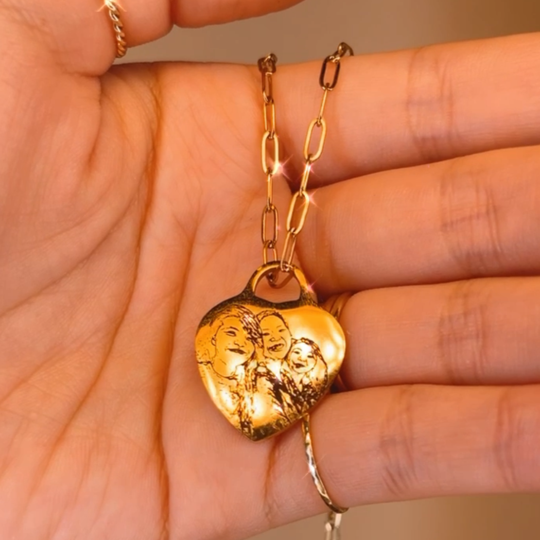 Mother's day Lazer Engraved Heart Necklace