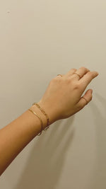 Load and play video in Gallery viewer, Paperlink Chain Gold Filled Bracelet
